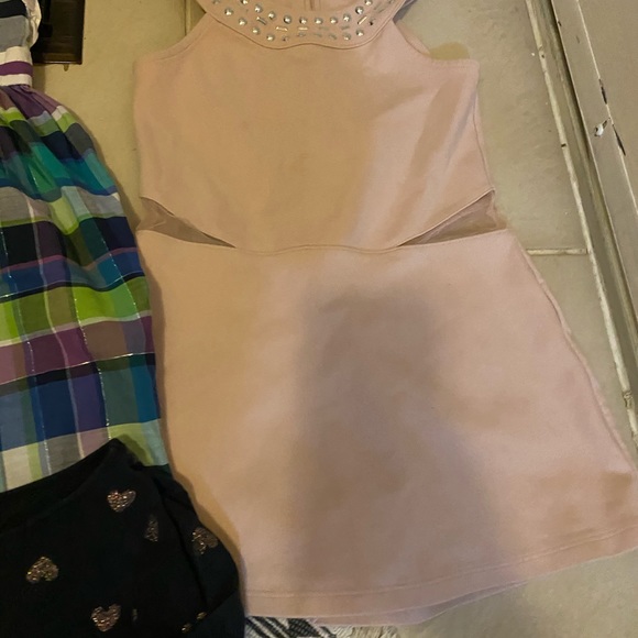 Every three pieces in $10 - Picture 5 of 15